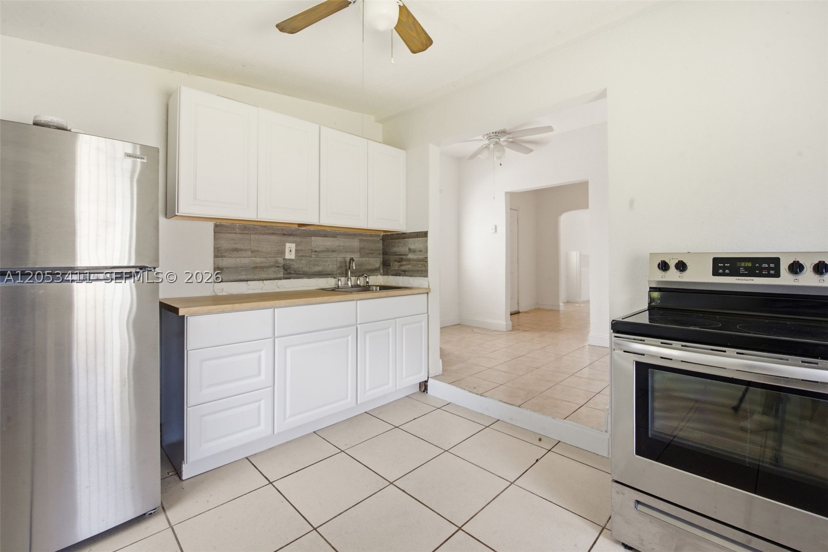 14 NW 75th St #14, Miami FL 33150