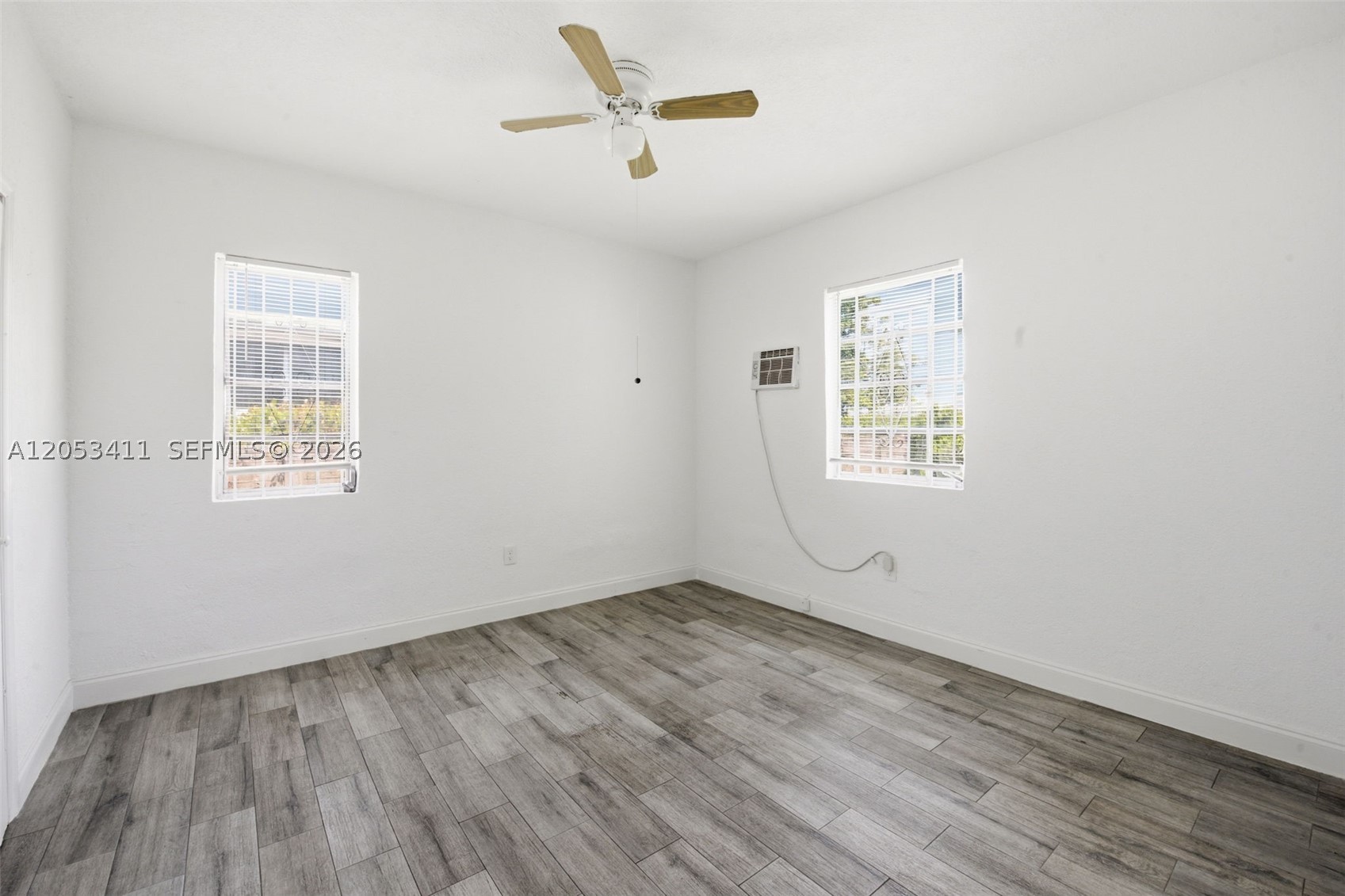 14 NW 75th St #14, Miami FL 33150