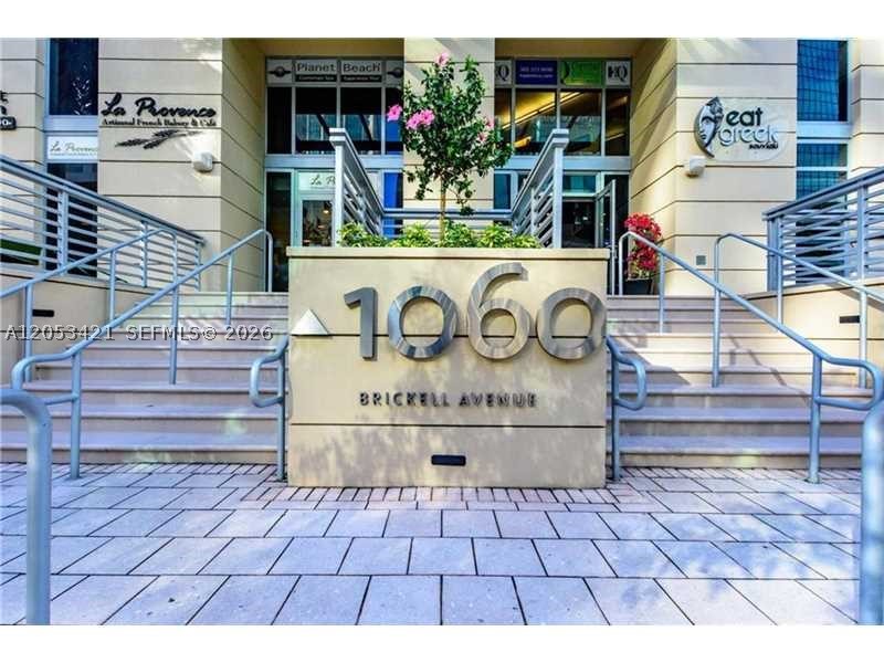 1060 Brickell Ave #1903, Miami FL 33131