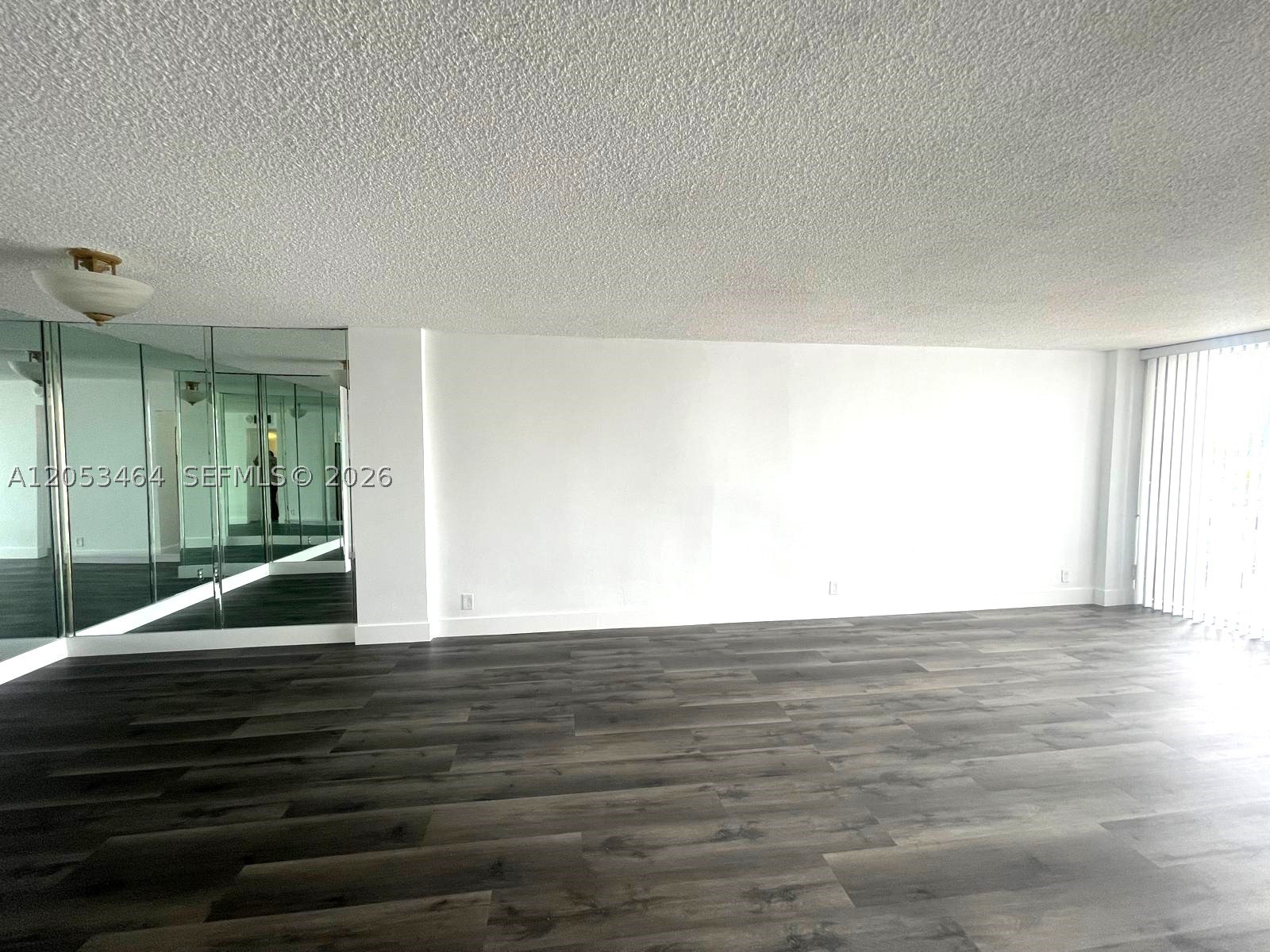 2450 NE 135th St #209, North Miami FL 33181