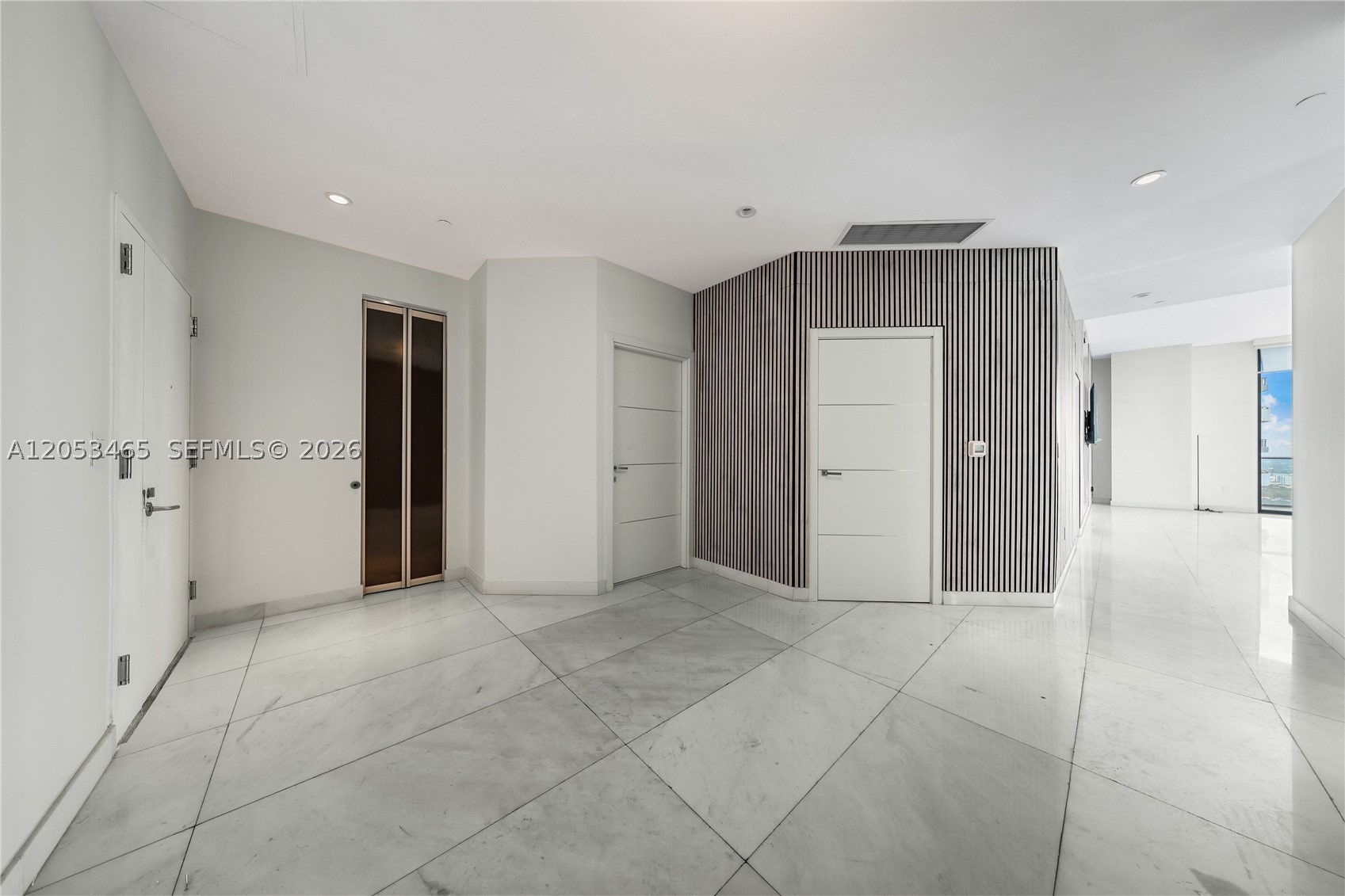 1300 S Miami Ave #PH5210, Miami FL 33130
