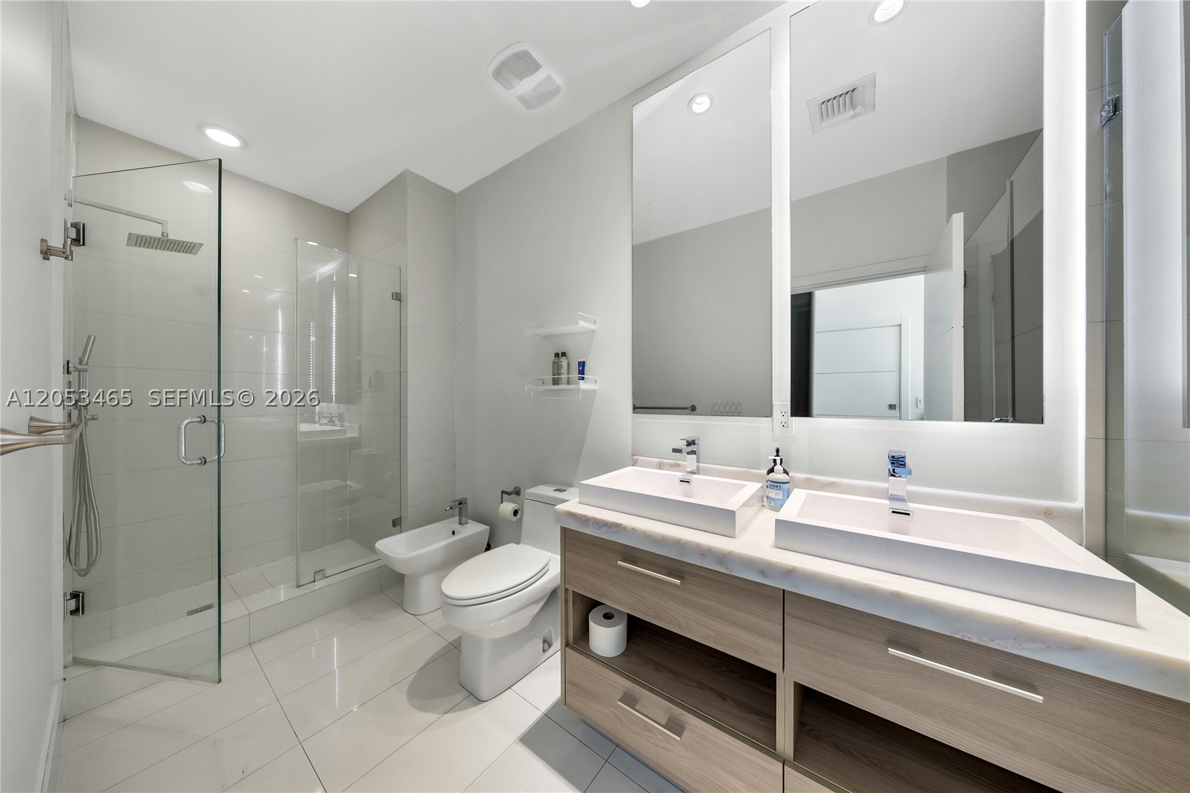 1300 S Miami Ave #PH5210, Miami FL 33130