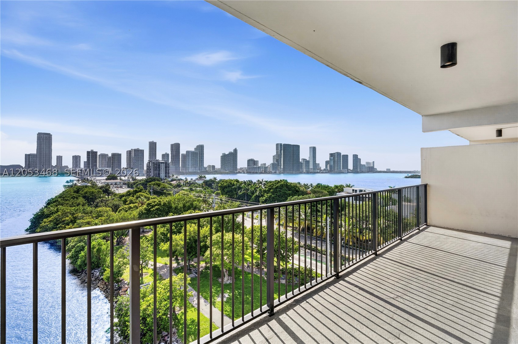 1000 Venetian Way #810, Miami Beach FL 33139