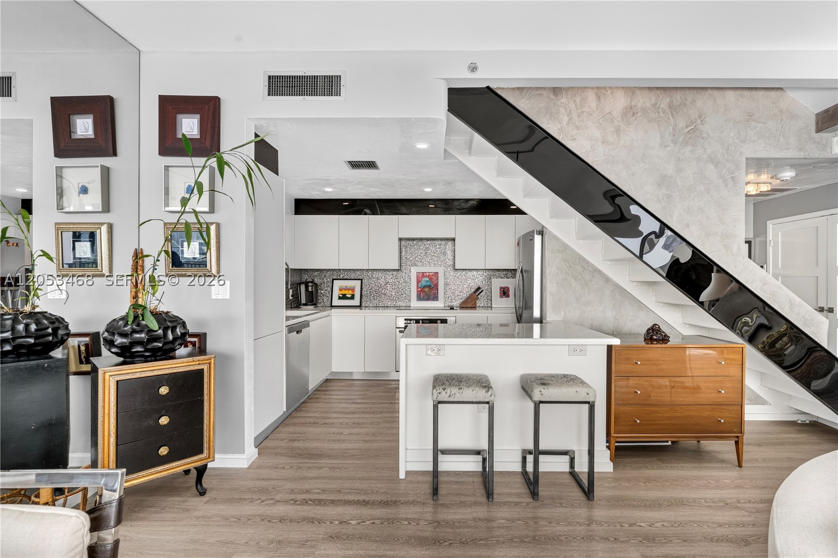 1000 Venetian Way #810, Miami Beach FL 33139