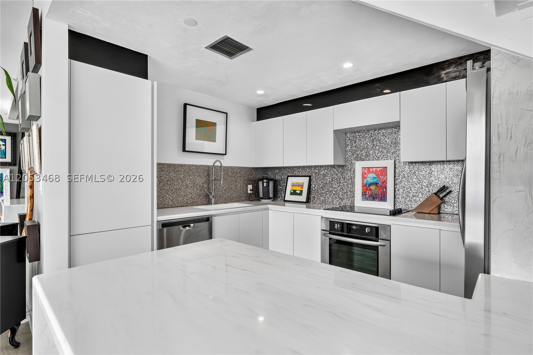 1000 Venetian Way #810, Miami Beach FL 33139