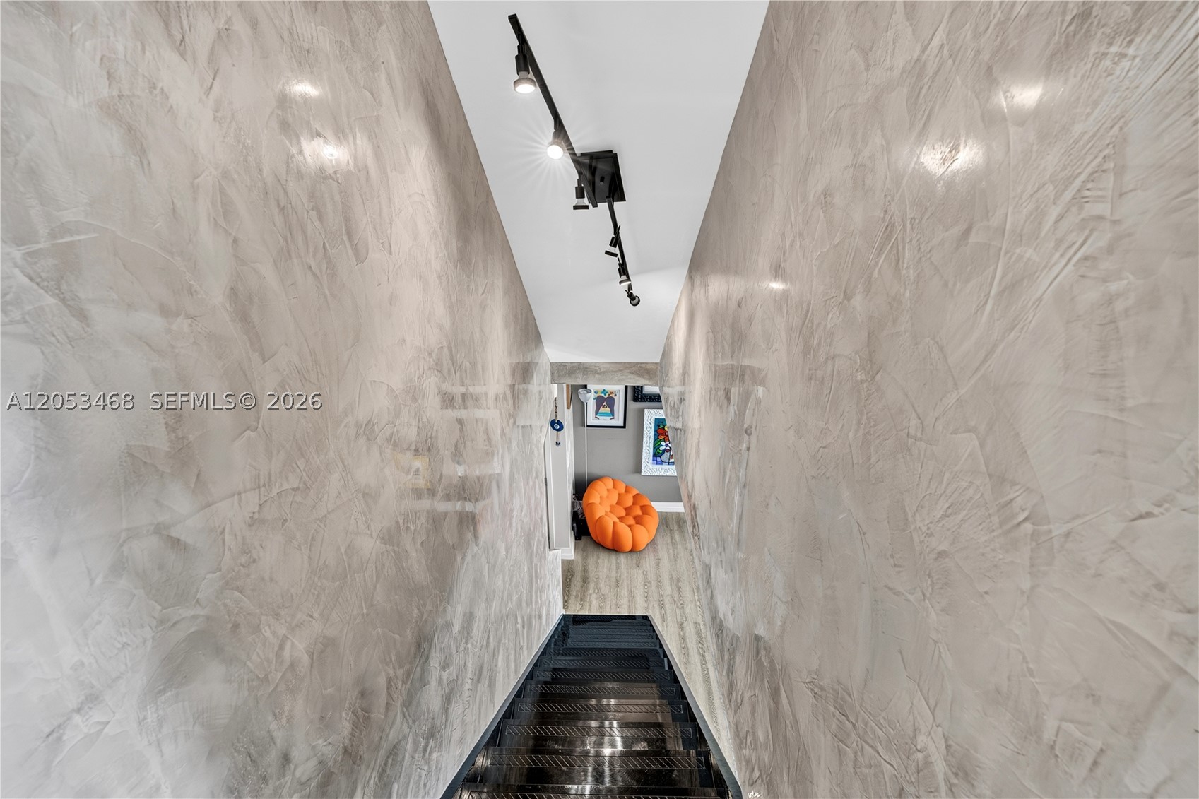 1000 Venetian Way #810, Miami Beach FL 33139
