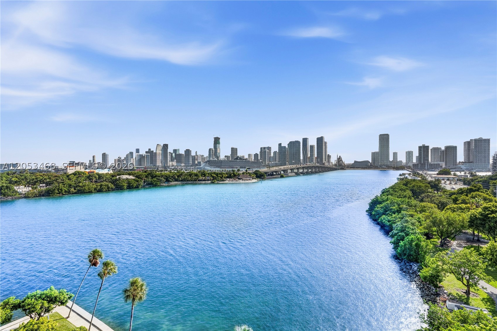 1000 Venetian Way #810, Miami Beach FL 33139