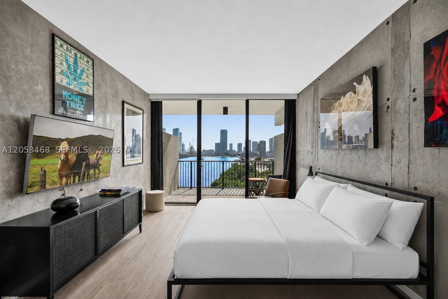 1000 Venetian Way #810, Miami Beach FL 33139