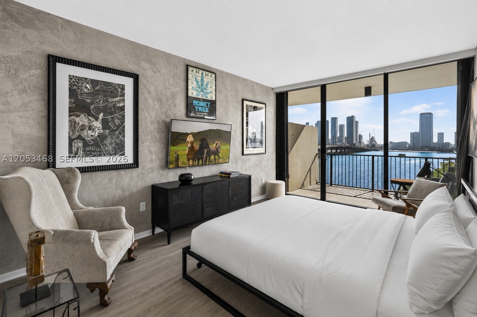 1000 Venetian Way #810, Miami Beach FL 33139