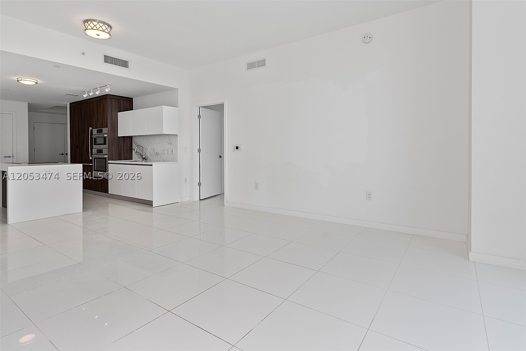 851 NE 1st Ave #4407, Miami FL 33132