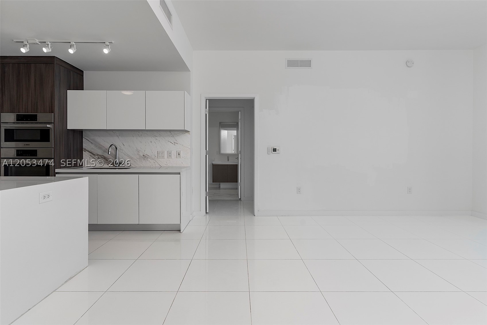 851 NE 1st Ave #4407, Miami FL 33132