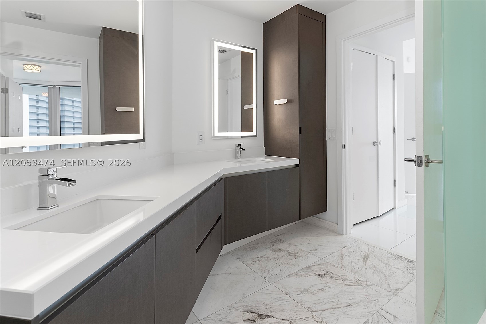 851 NE 1st Ave #4407, Miami FL 33132