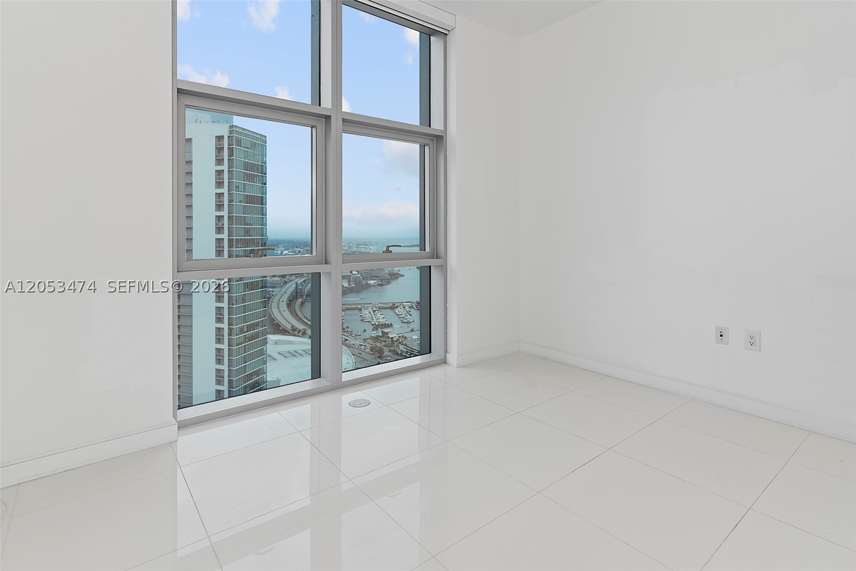 851 NE 1st Ave #4407, Miami FL 33132
