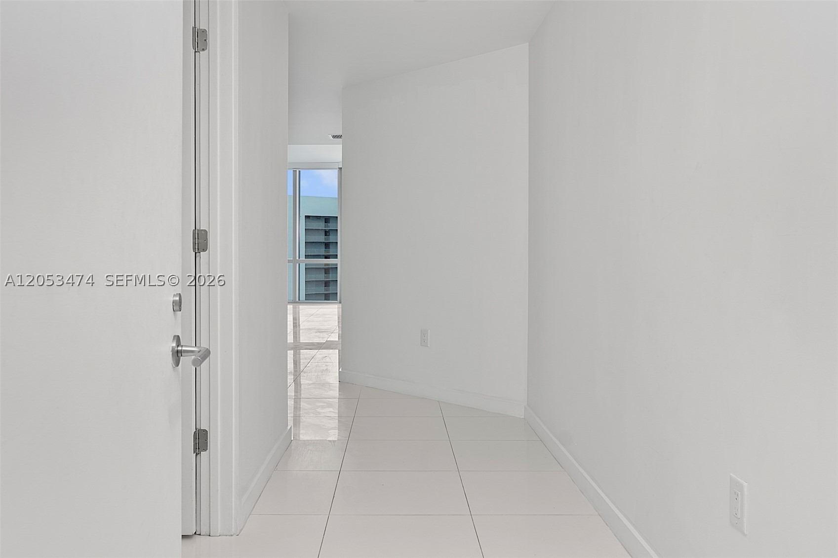 851 NE 1st Ave #4407, Miami FL 33132