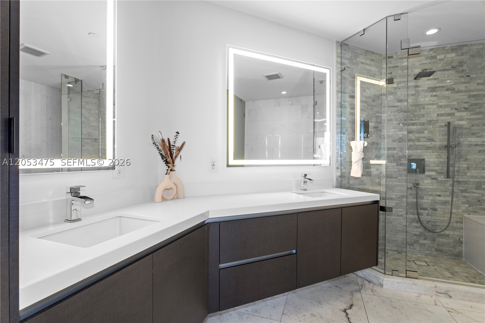 851 NE 1st Ave #2308, Miami FL 33132