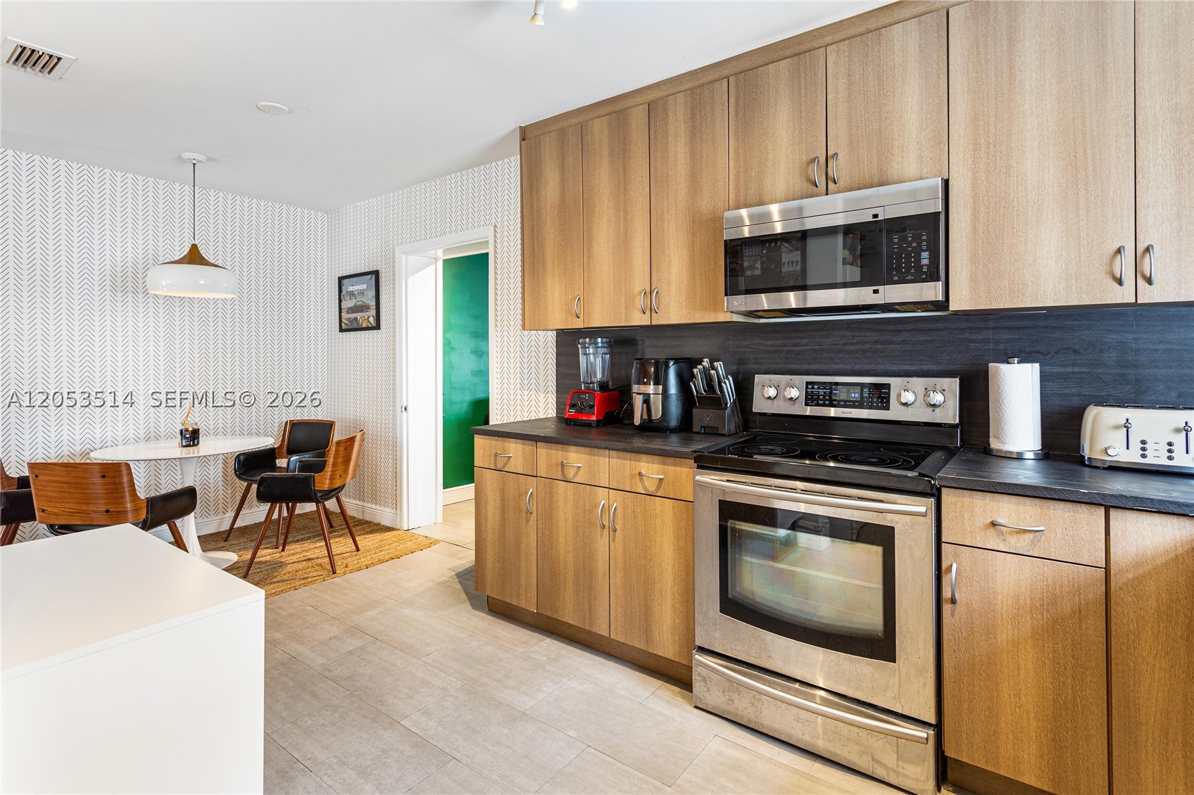 3154 SW 5th St, Miami FL 33135