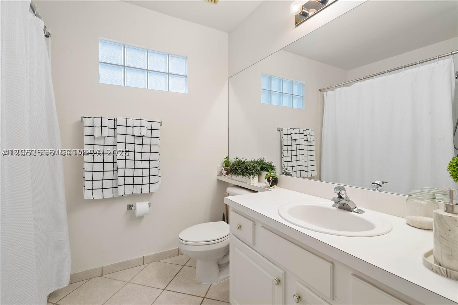 112 Caribe Ct, Green Acres FL 33413