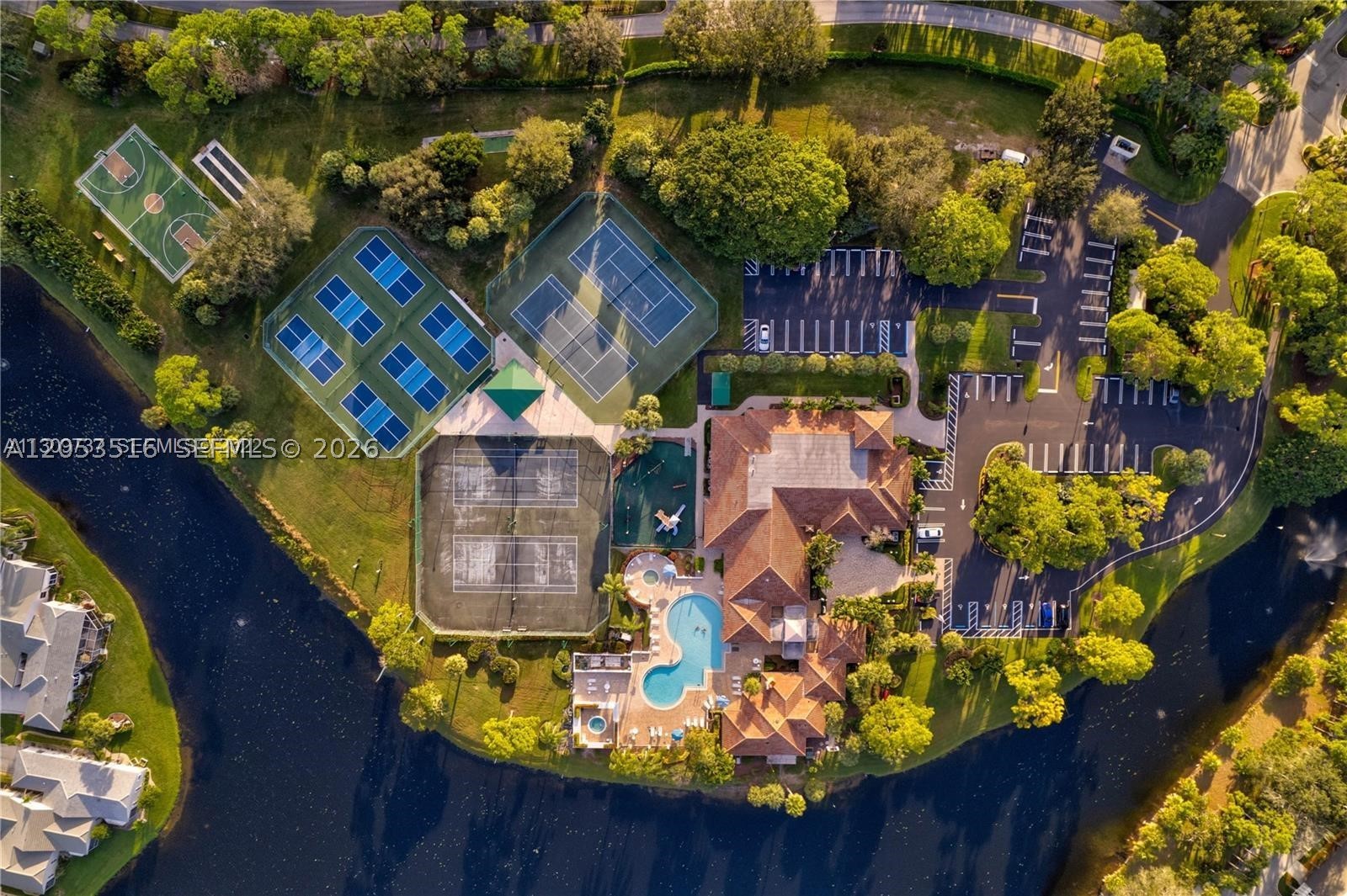 112 Caribe Ct, Green Acres FL 33413
