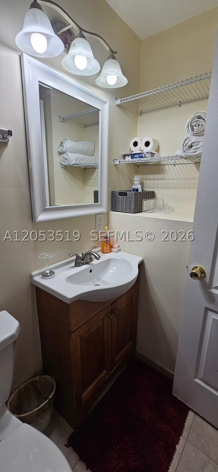 6410 SW 57th Ct, South Miami FL 33143