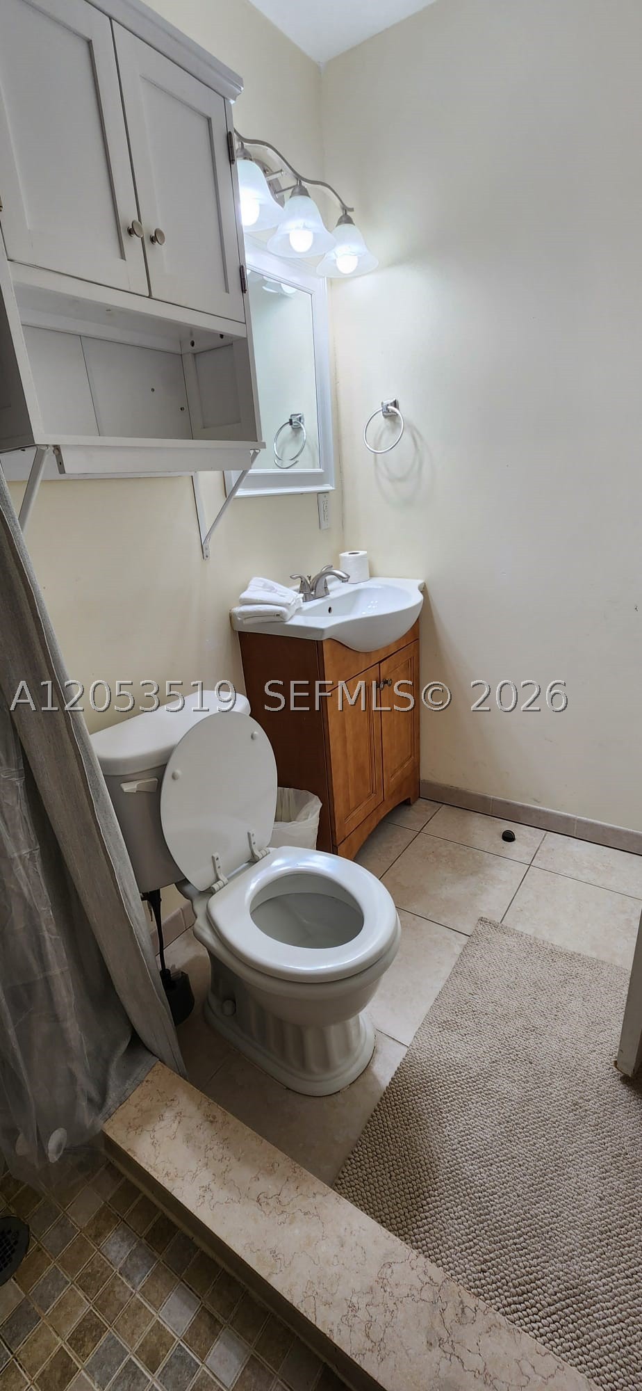 6410 SW 57th Ct, South Miami FL 33143