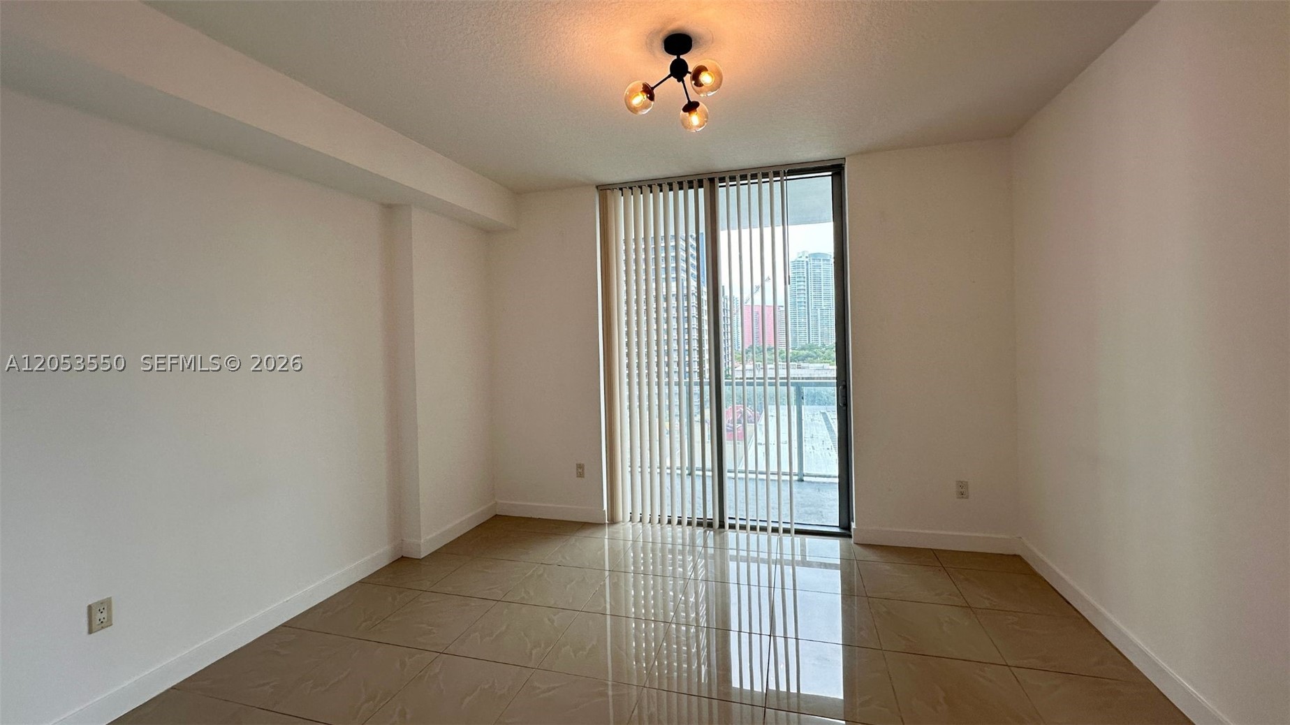 79 SW 12th St #1102-S, Miami FL 33130
