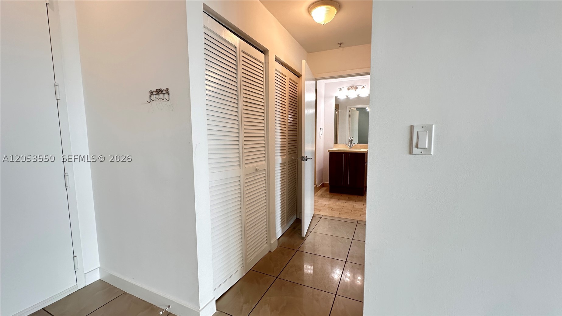 79 SW 12th St #1102-S, Miami FL 33130