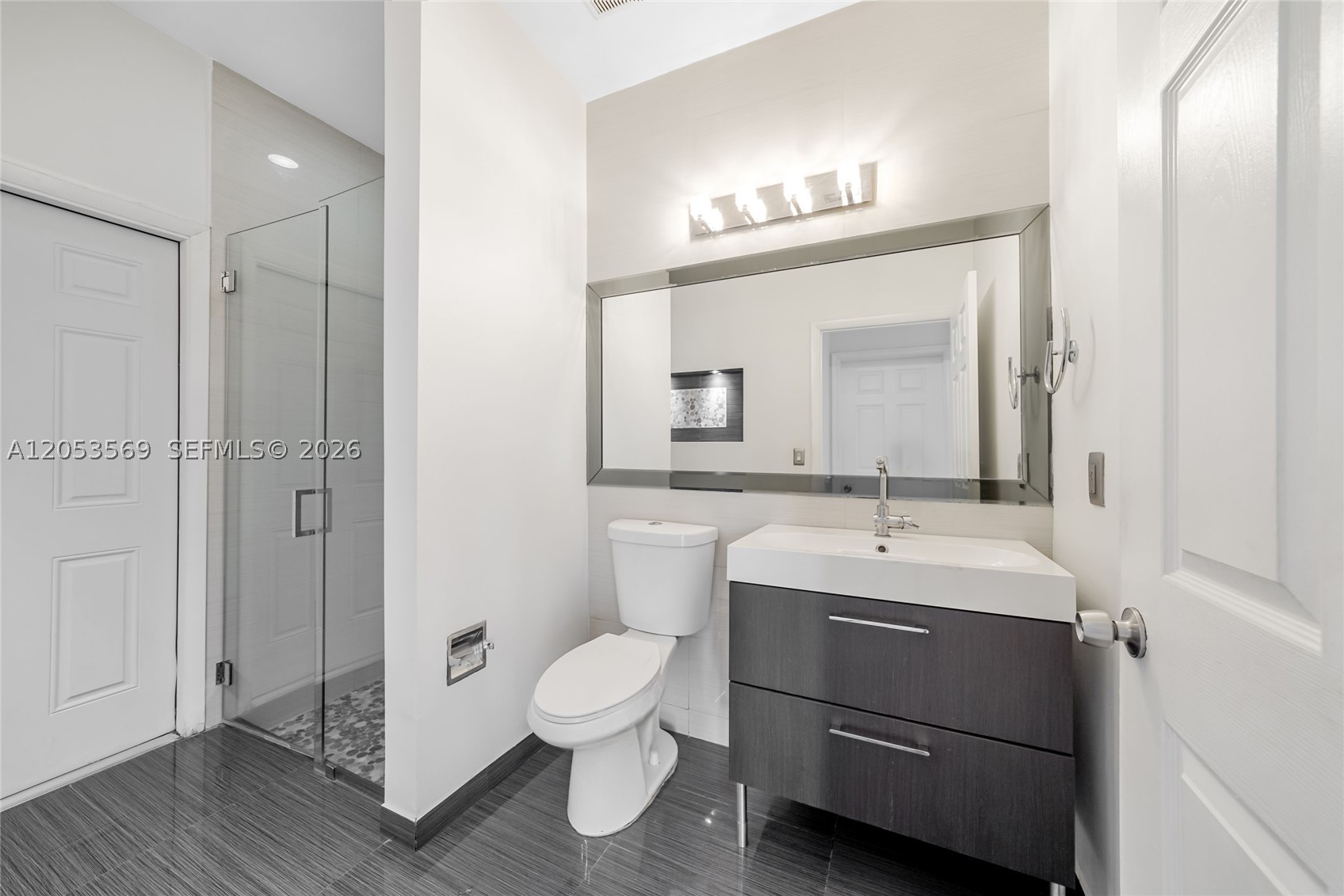 850 NW 168th Ave, Pembroke Pines FL 33028