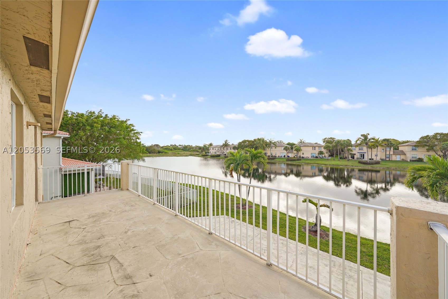 850 NW 168th Ave, Pembroke Pines FL 33028