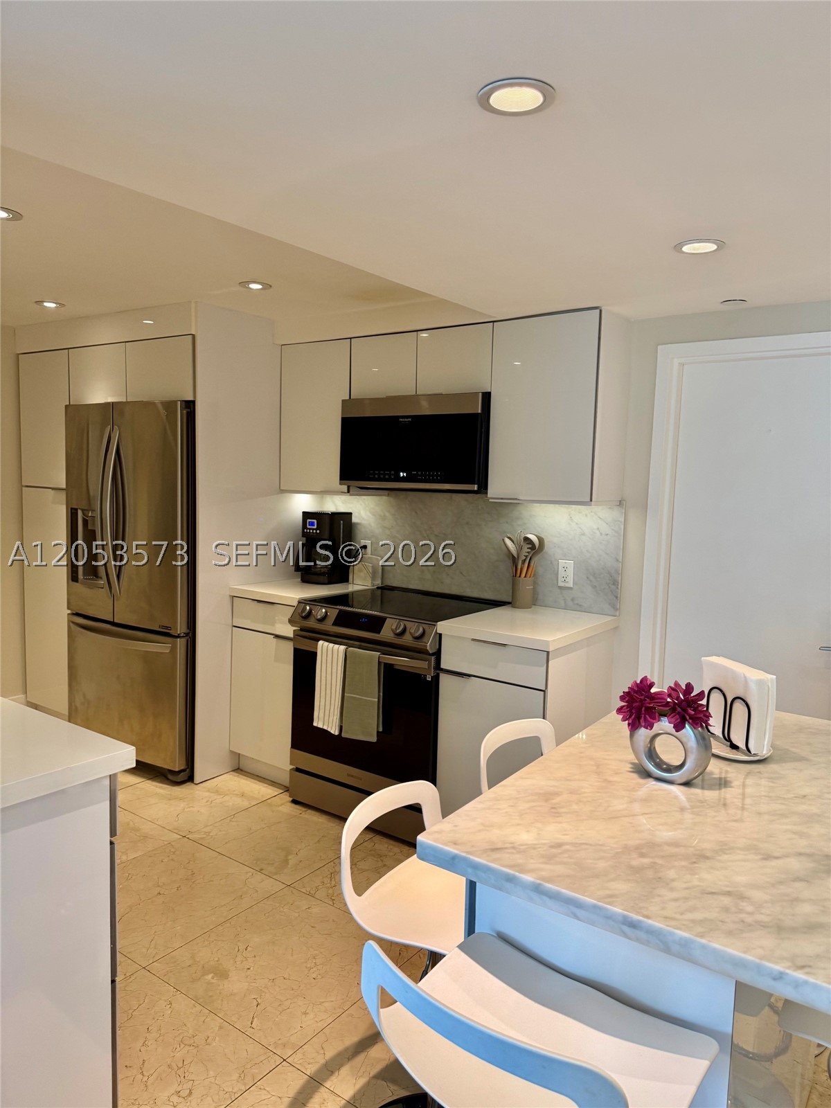 199 Ocean Lane Dr #311, Key Biscayne FL 33149