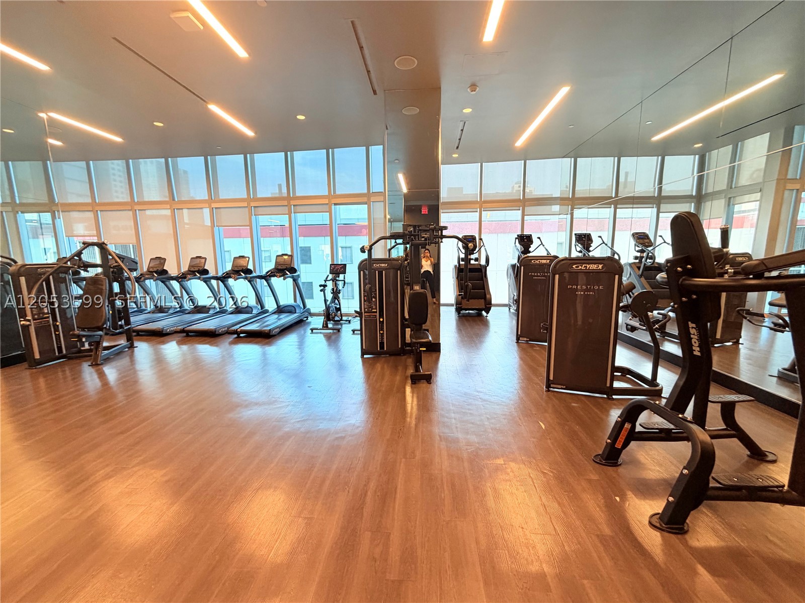 851 NE 1st Ave #2406, Miami FL 33132