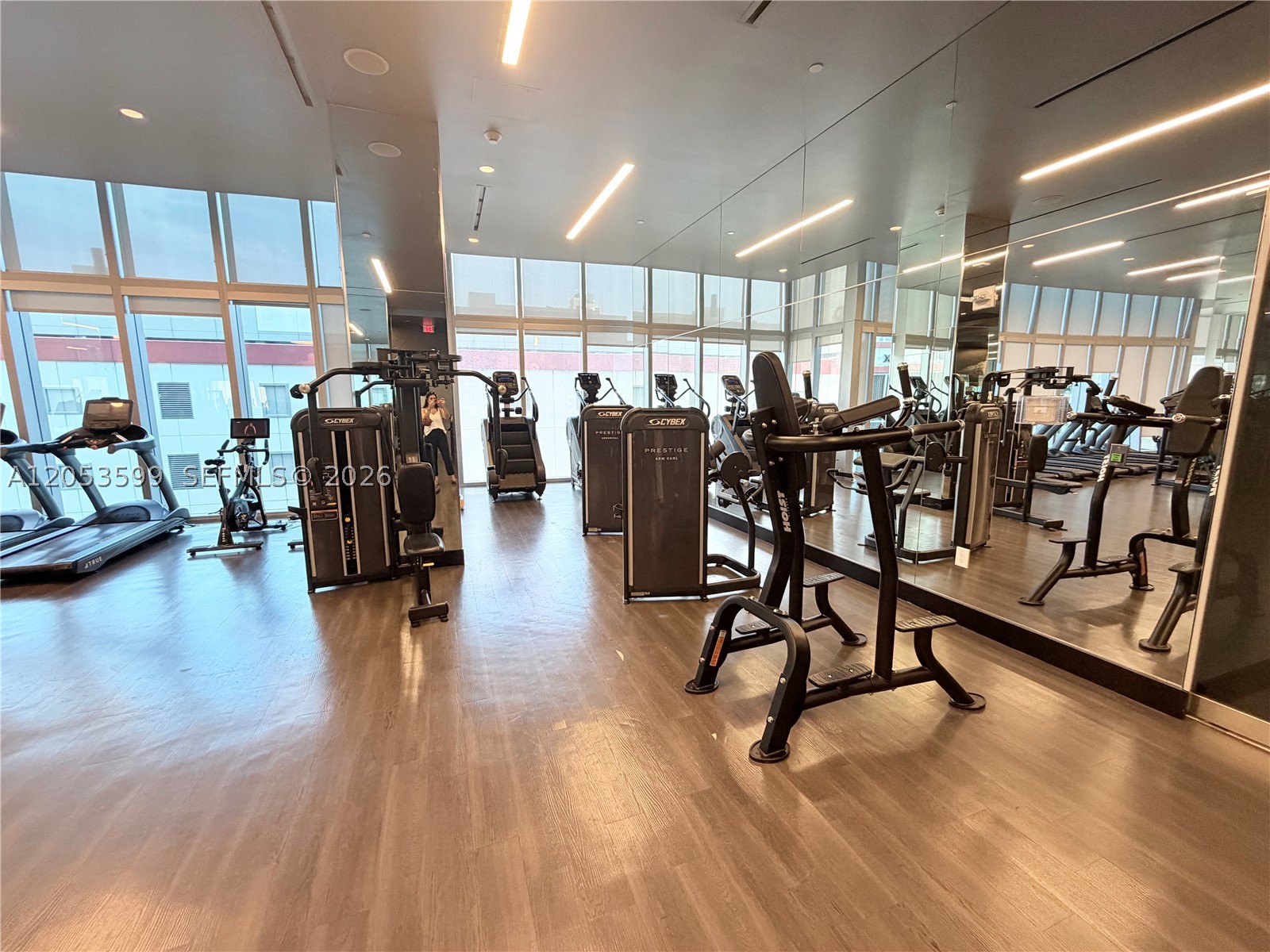 851 NE 1st Ave #2406, Miami FL 33132