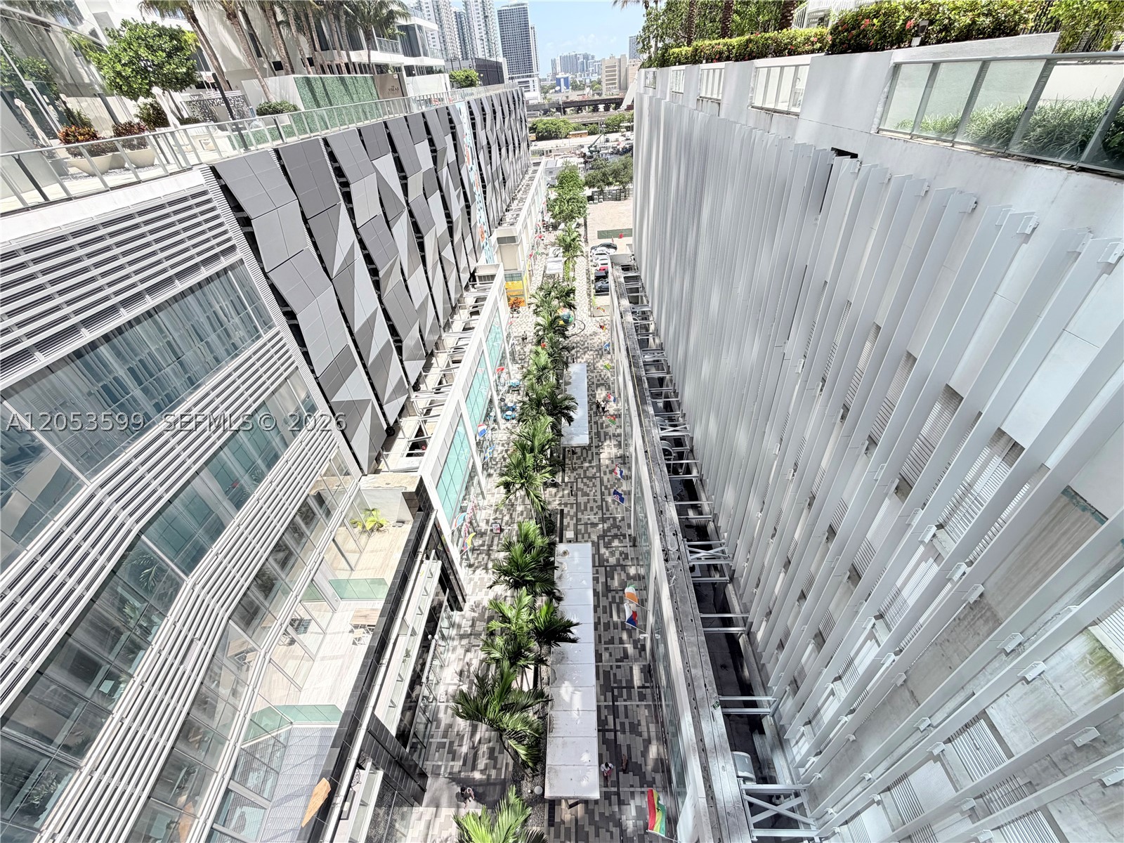 851 NE 1st Ave #2406, Miami FL 33132