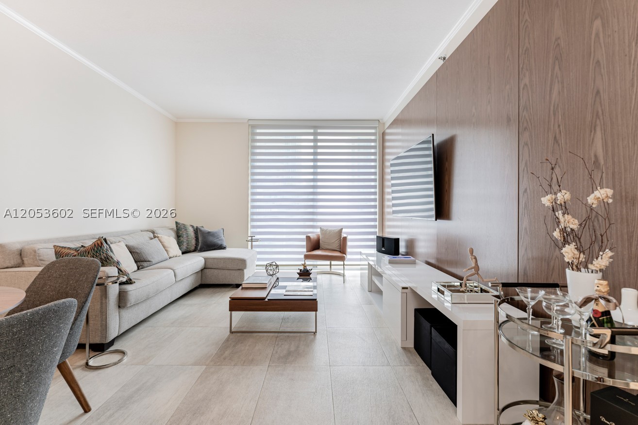 1060 Brickell Ave #1507, Miami FL 33131