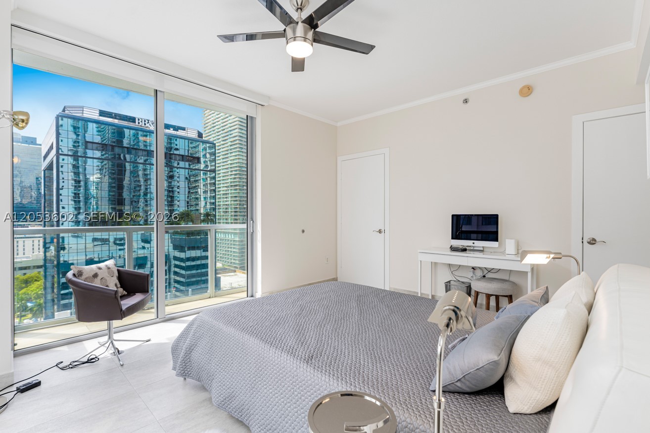 1060 Brickell Ave #1507, Miami FL 33131
