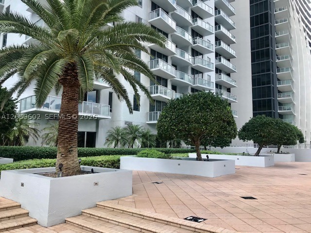 1060 Brickell Ave #1507, Miami FL 33131