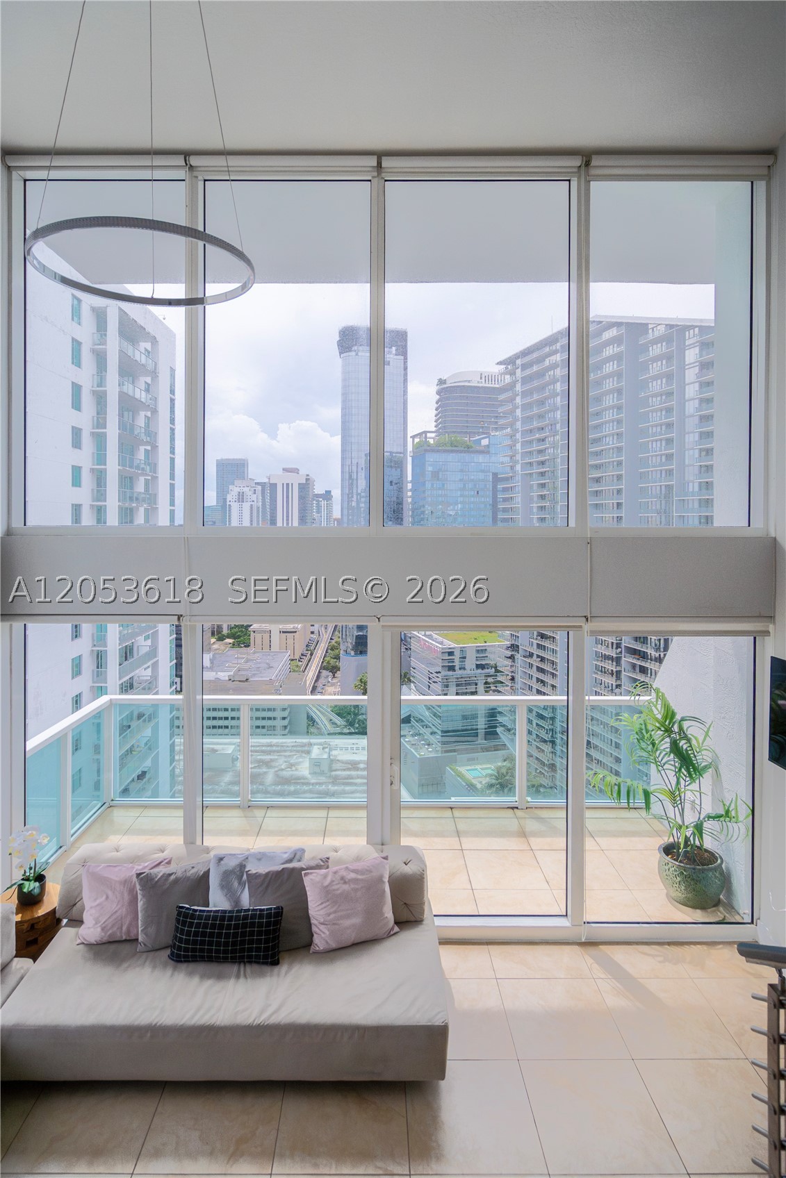 41 SE 5th St #2102, Miami FL 33131