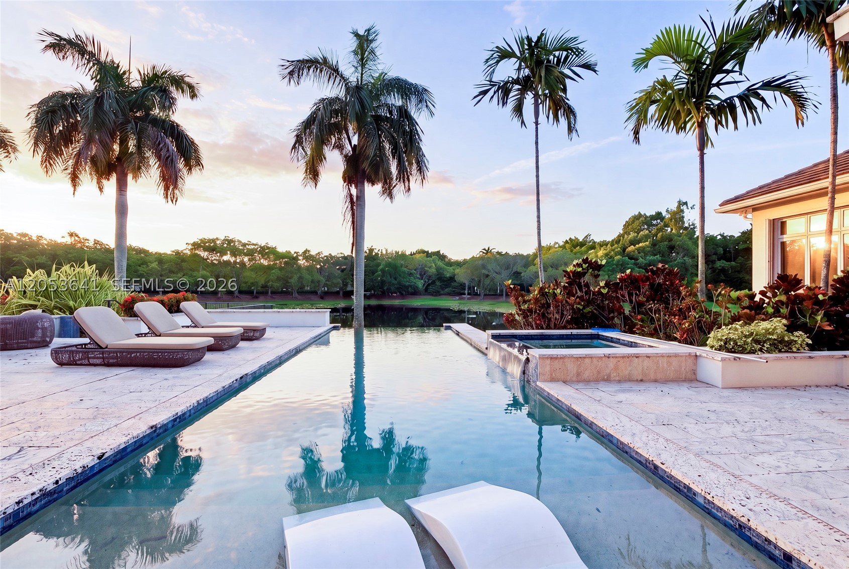 3714 Pine Lake Dr, Weston FL 33332