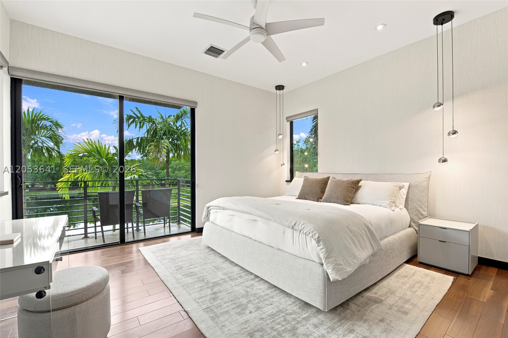3714 Pine Lake Dr, Weston FL 33332