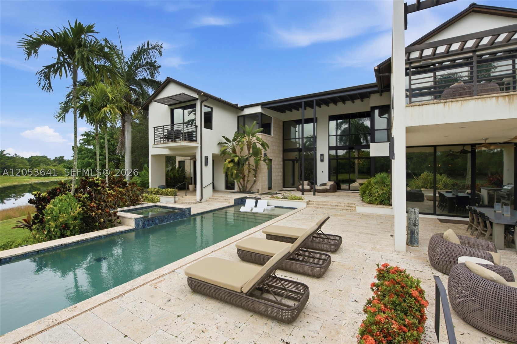3714 Pine Lake Dr, Weston FL 33332