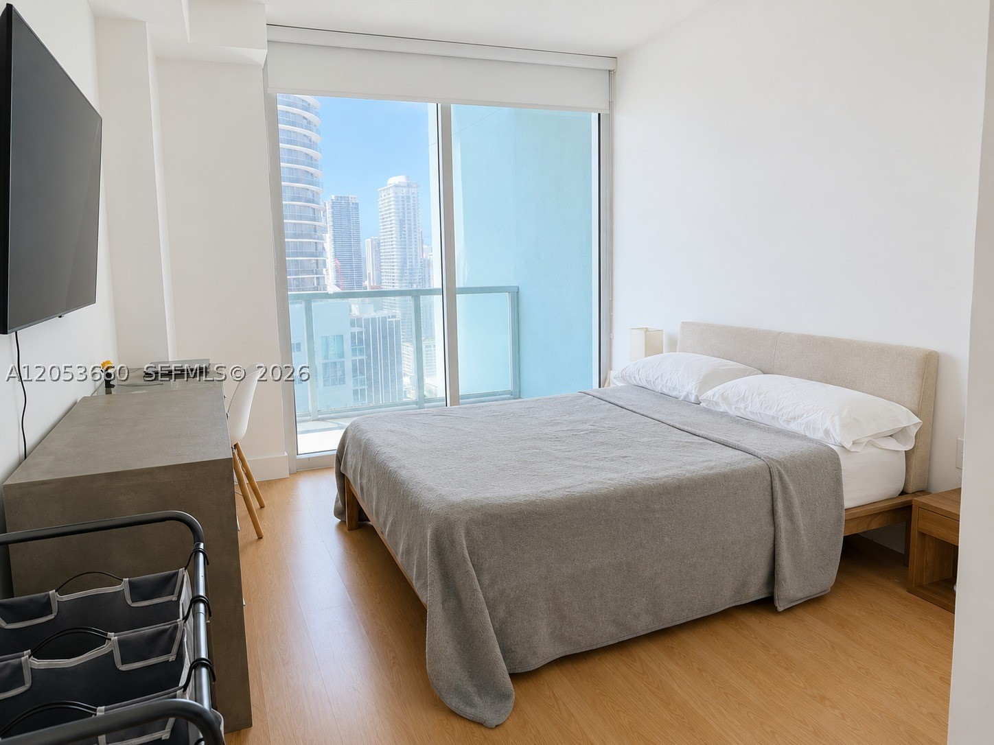 1900 N Bayshore Dr #3807, Miami FL 33132