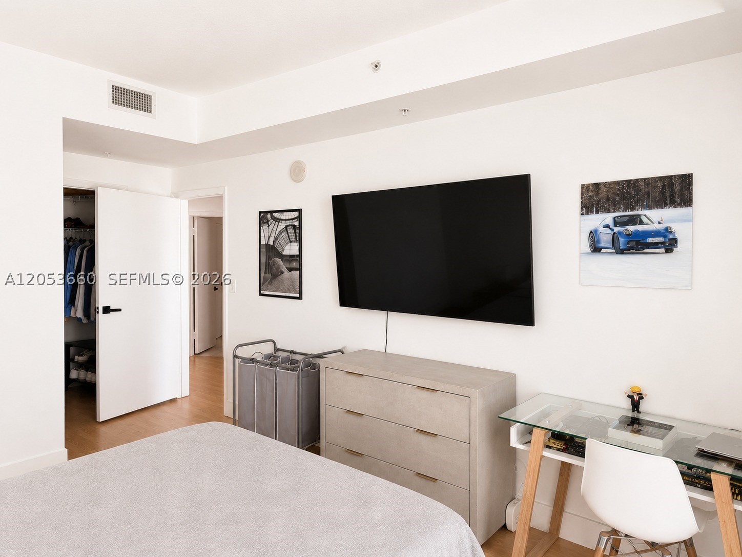 1900 N Bayshore Dr #3807, Miami FL 33132