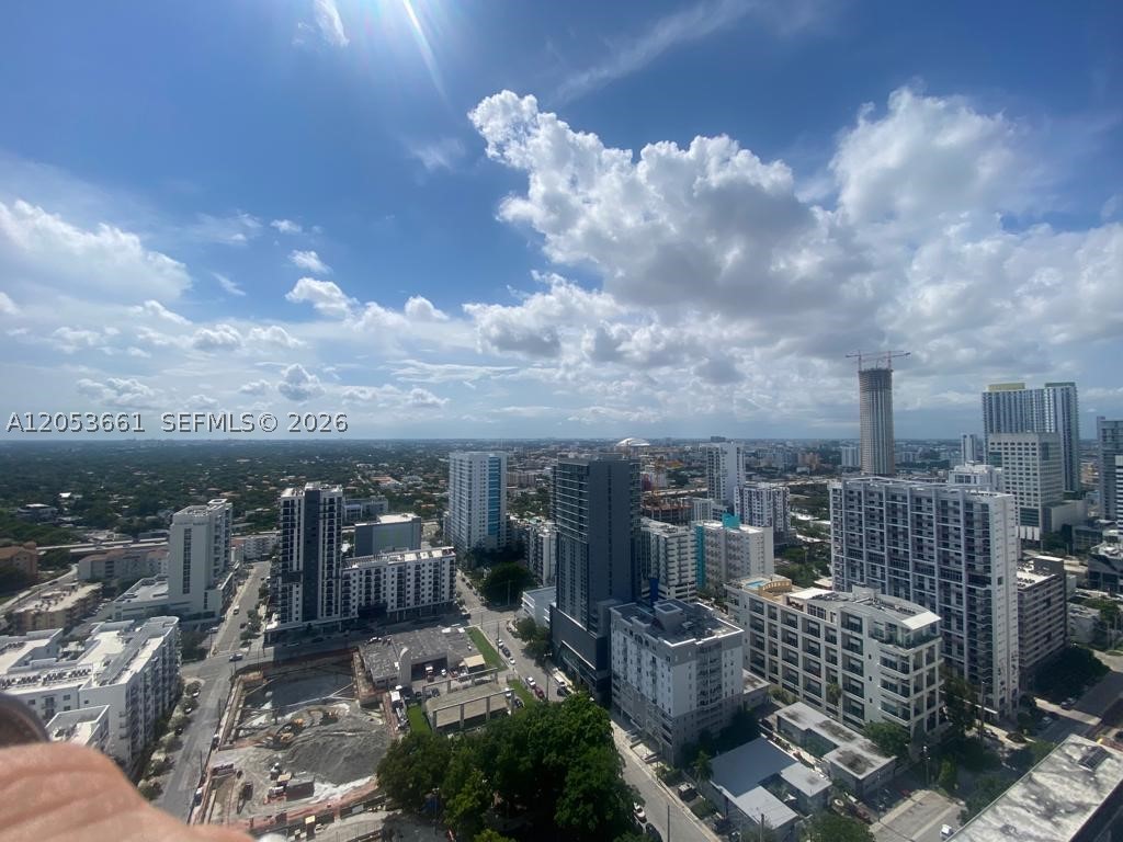 79 SW 12th St #3312-S, Miami FL 33130