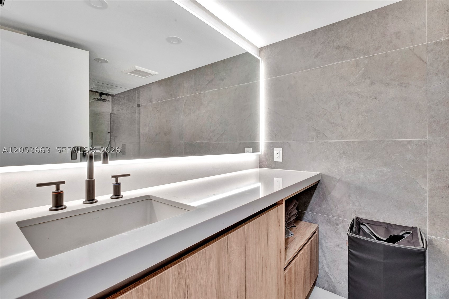 1627 Brickell Ave #1202, Miami FL 33129