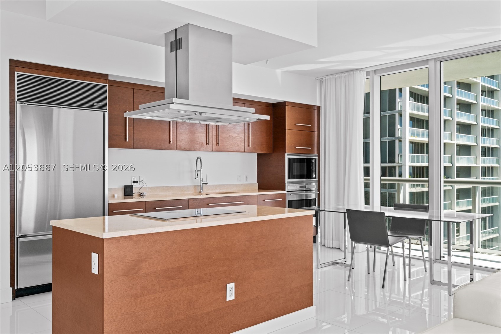 485 Brickell Ave #4410, Miami FL 33131