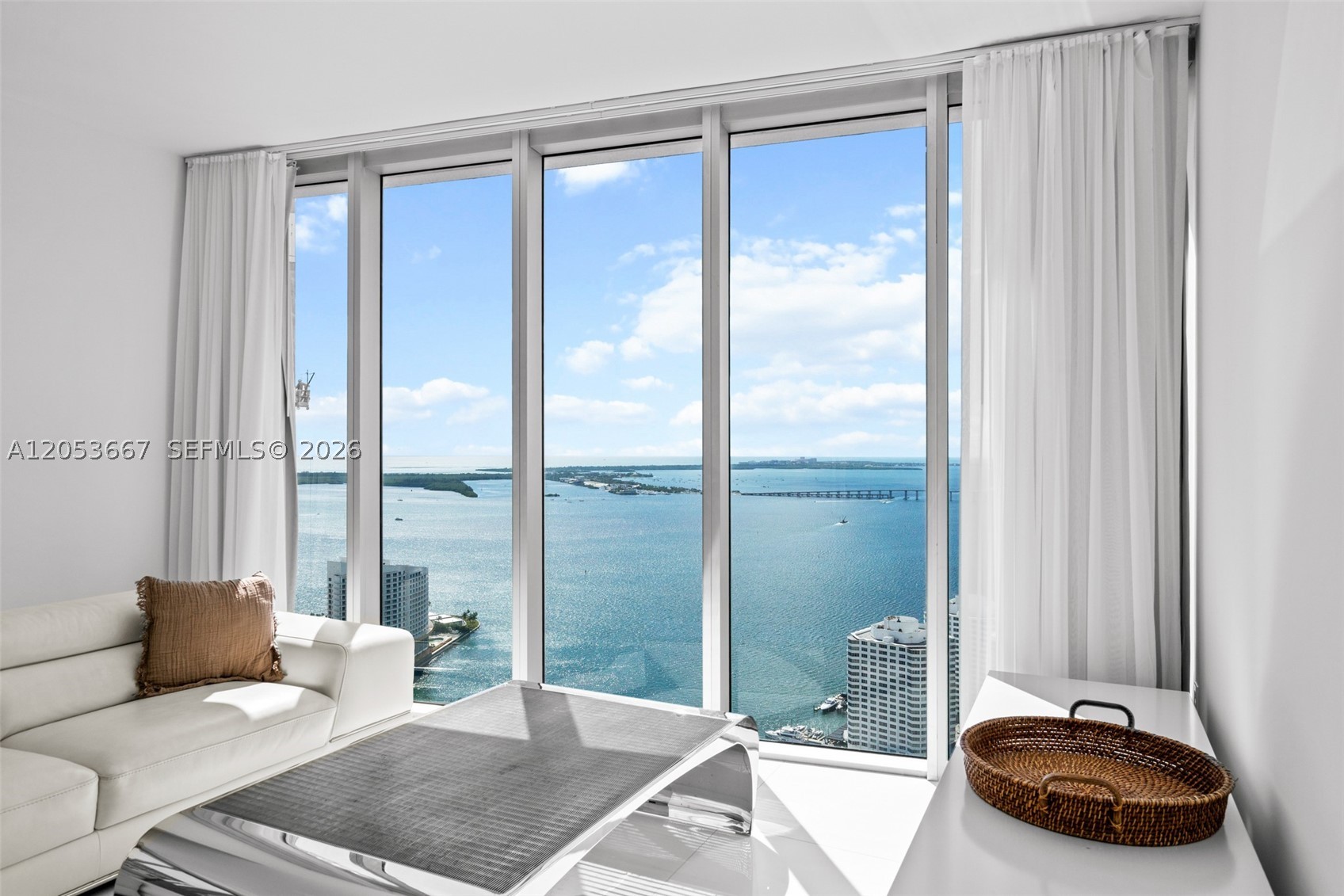 485 Brickell Ave #4410, Miami FL 33131