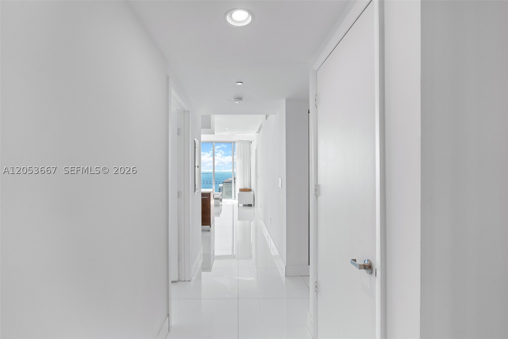 485 Brickell Ave #4410, Miami FL 33131