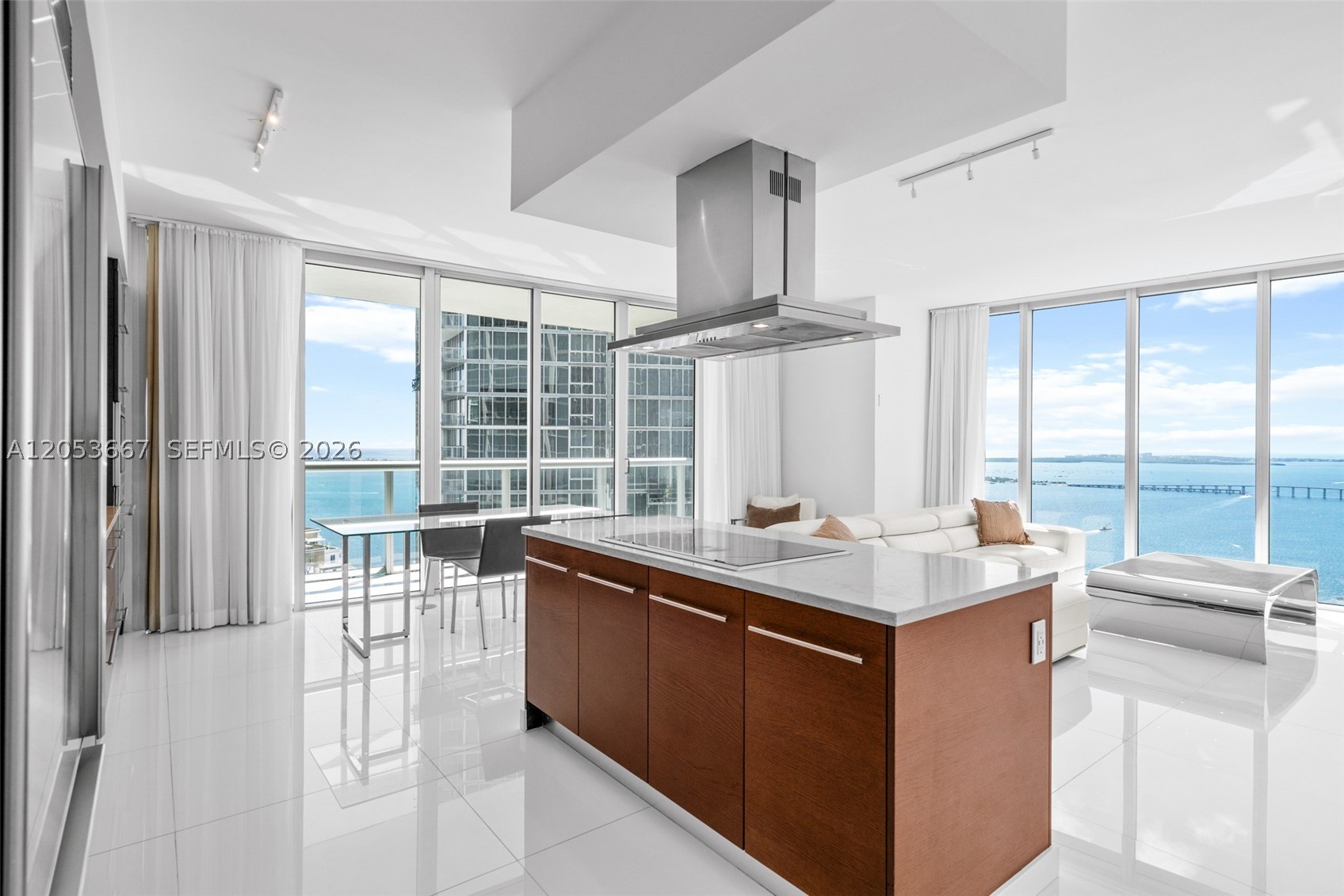 485 Brickell Ave #4410, Miami FL 33131