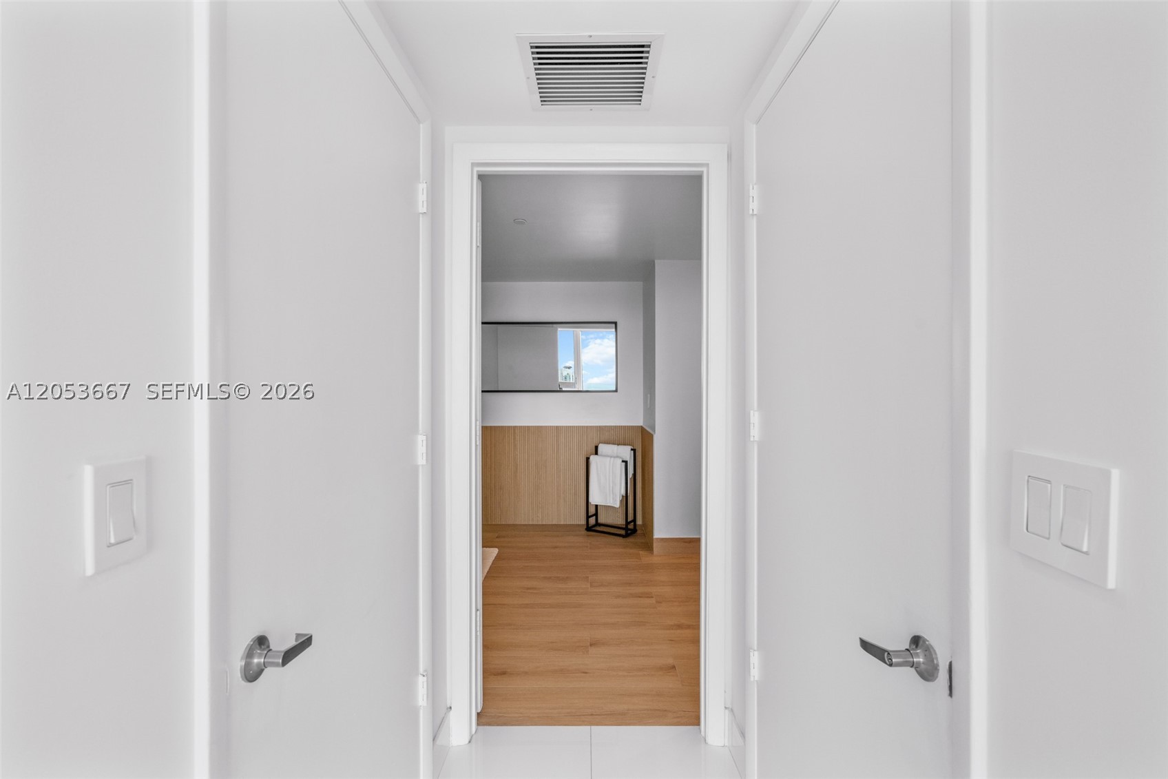 485 Brickell Ave #4410, Miami FL 33131