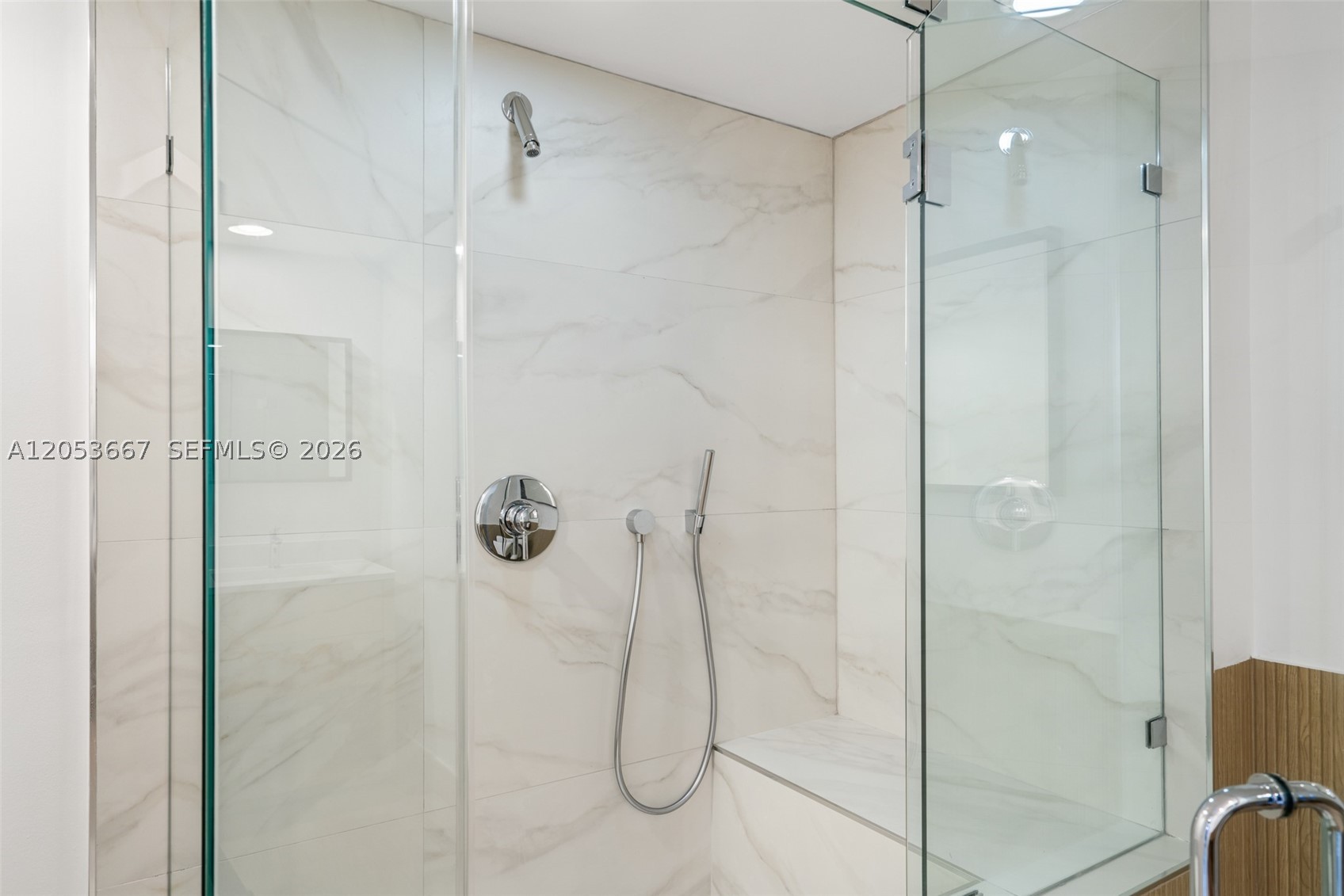 485 Brickell Ave #4410, Miami FL 33131