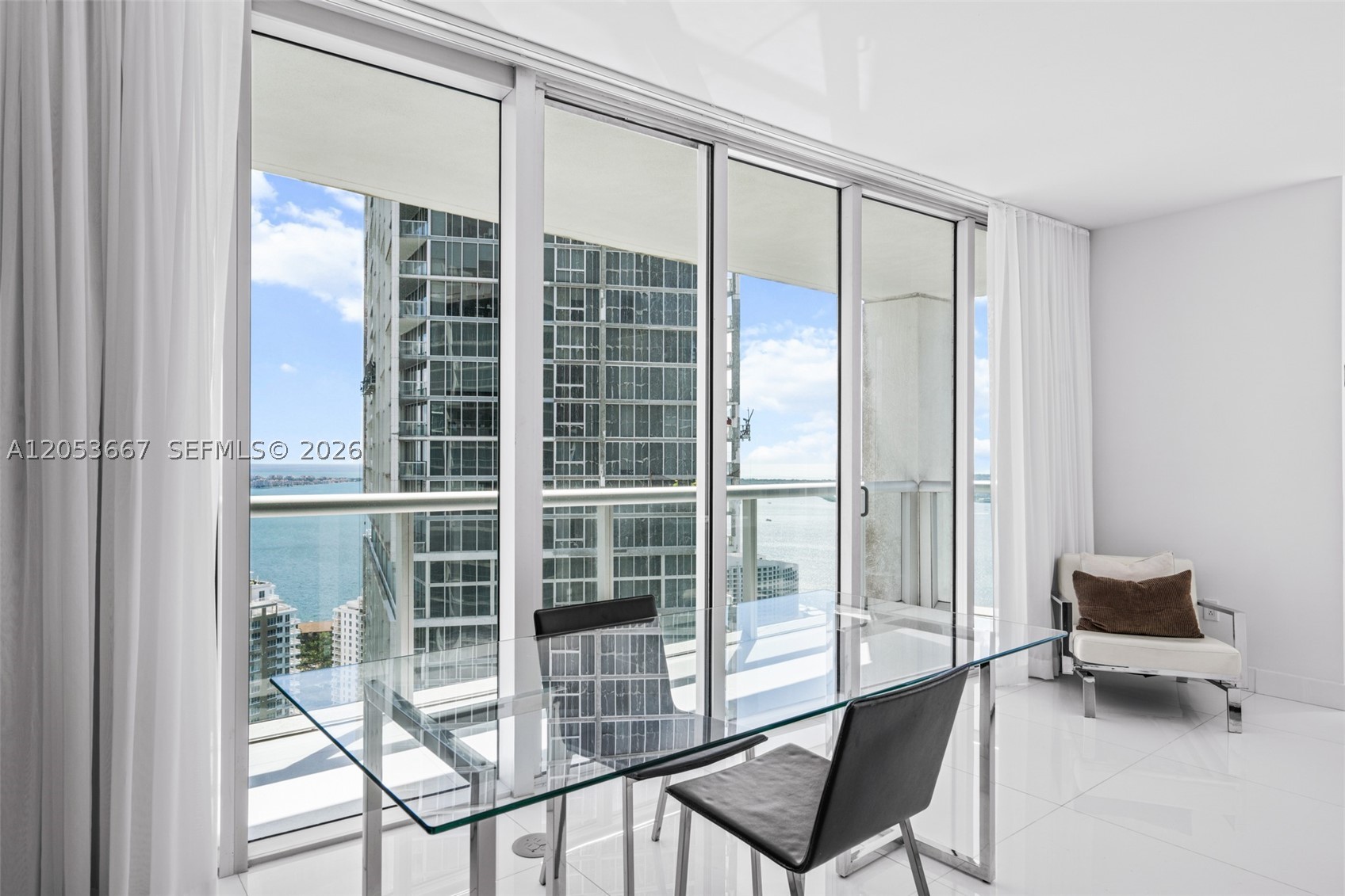 485 Brickell Ave #4410, Miami FL 33131